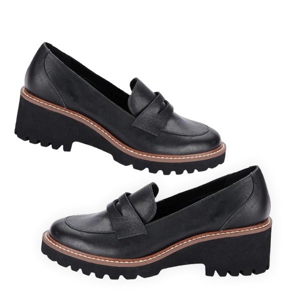 🆕Black Leather Chunky Heel Loafer - Picture 5 of 8